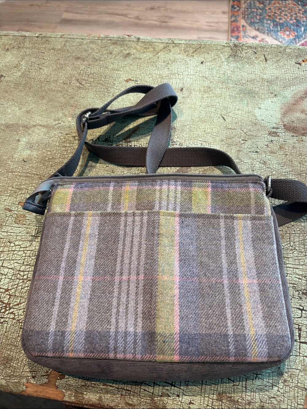 Earth Squared Highland Cow Crossbody Bag Plaid Tweed Fair Trade Purse - Picture 4 of 7